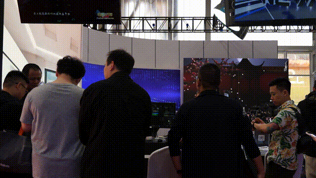 image13.GIF
